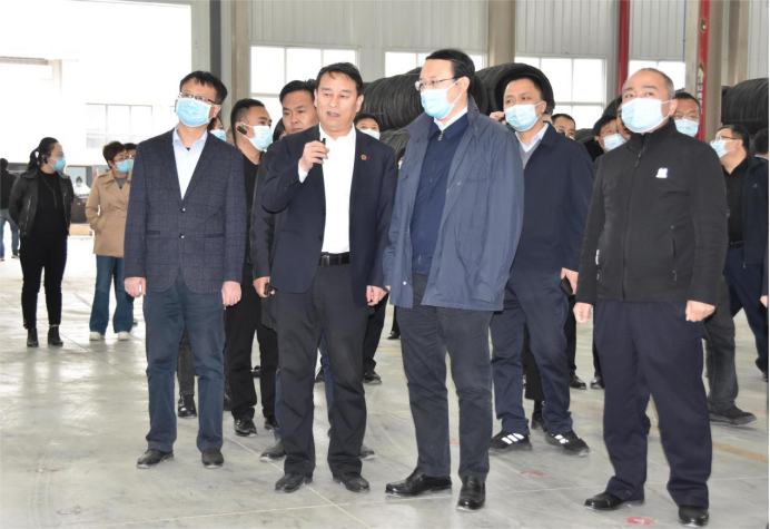 铜川市委常委、副市长刘浩一行到宝博体育
装配智造公司第二厂区调研指导工作